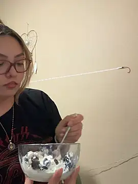 Snapshot of nativepumpkin95 chatting on February 25, 2025, 11:04 pm nativepumpkin95 online show from February 25, 2025, 11:04 pm