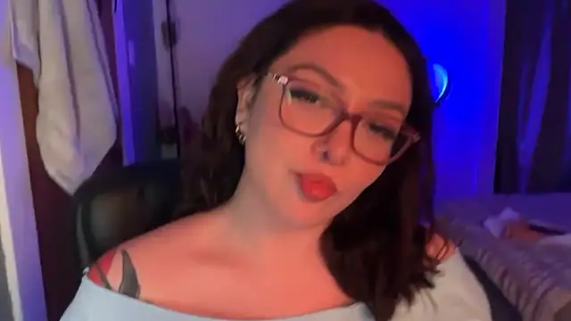 Snapshot of nativepumpkin95 chatting on November 2, 2025, 6:18 am nativepumpkin95 online show from November 2, 2025, 6:18 am