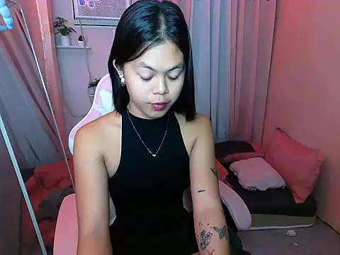 Snapshot of young_salsalita chatting on September 20, 2025, 9:36 am young salsalita online show from September 20, 2025, 9:36 am