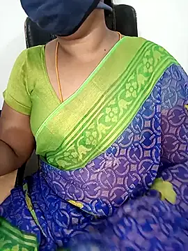 Snapshot of Tamil-hotwife chatting on March 18, 2025, 7:44 pm Tamil-hotwife online show from March 18, 2025, 7:44 pm