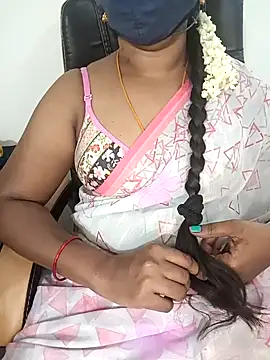 Snapshot of Tamil-hotwife chatting on March 11, 2025, 4:30 am Tamil-hotwife online show from March 11, 2025, 4:30 am