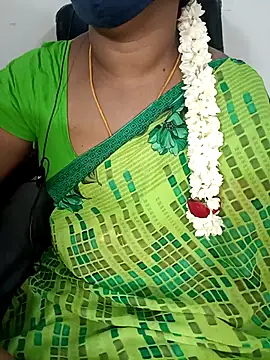 Snapshot of Tamil-hotwife chatting on October 8, 2025, 5:35 pm Tamil-hotwife online show from October 8, 2025, 5:35 pm