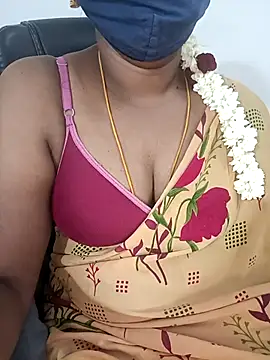 Snapshot of Tamil-hotwife chatting on September 18, 2025, 4:15 am Tamil-hotwife online show from September 18, 2025, 4:15 am