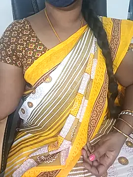 Snapshot of Tamil-hotwife chatting on March 12, 2025, 3:40 pm Tamil-hotwife online show from March 12, 2025, 3:40 pm