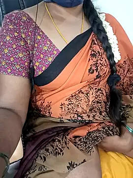 Snapshot of Tamil-hotwife chatting on March 17, 2025, 1:08 pm Tamil-hotwife online show from March 17, 2025, 1:08 pm