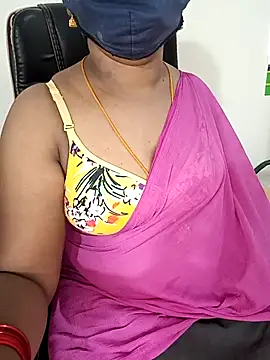 Snapshot of Tamil-hotwife chatting on March 12, 2025, 4:41 am Tamil-hotwife online show from March 12, 2025, 4:41 am