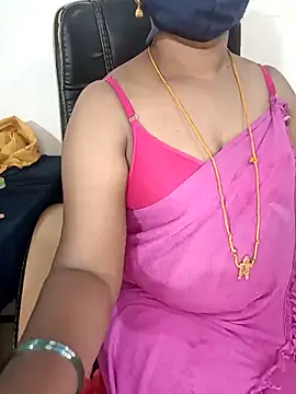 Snapshot of Tamil-hotwife chatting on March 17, 2025, 4:19 am Tamil-hotwife online show from March 17, 2025, 4:19 am