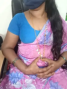 Snapshot of Tamil-hotwife chatting on March 15, 2025, 8:04 am Tamil-hotwife online show from March 15, 2025, 8:04 am