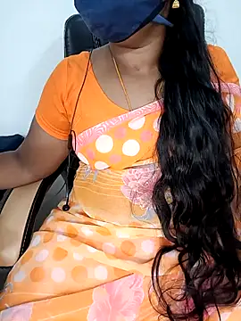 Snapshot of Tamil-hotwife chatting on March 18, 2025, 5:02 am Tamil-hotwife online show from March 18, 2025, 5:02 am