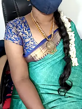 Snapshot of Tamil-hotwife chatting on March 13, 2025, 6:45 pm Tamil-hotwife online show from March 13, 2025, 6:45 pm