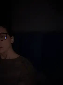 Fiona Kent  online show from January 5, 2025, 3:53 am