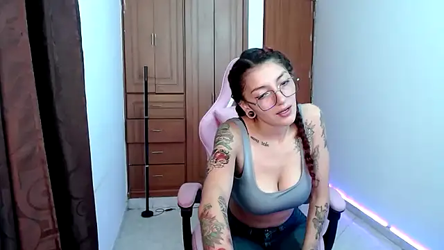 tastymeli online show from January 15, 2025, 2:38 am