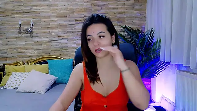 PlayfulElla online show from February 24, 2025, 5:54 am