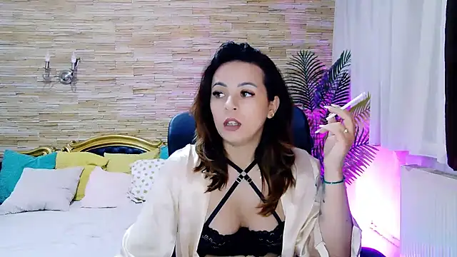 PlayfulElla online show from March 19, 2025, 12:01 pm