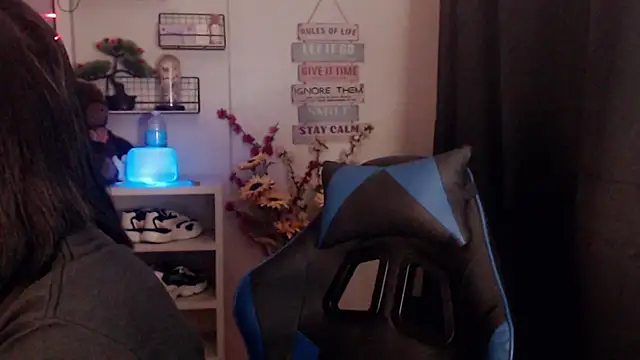 Snapshot of Lemonadexxx chatting on January 18, 2026, 9:13 am Lemonadexxx online show from January 18, 2026, 9:13 am