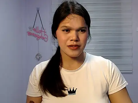Miss Ivanawolf online show from May 22, 2026, 4:05 pm