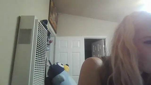 Snapshot of bootiebby chatting on February 8, 2026, 9:51 am bootiebby online show from February 8, 2026, 9:51 am