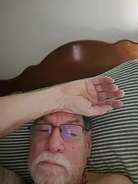 Snapshot of CDforU chatting on February 24, 2026, 6:25 am CDforU online show from February 24, 2026, 6:25 am