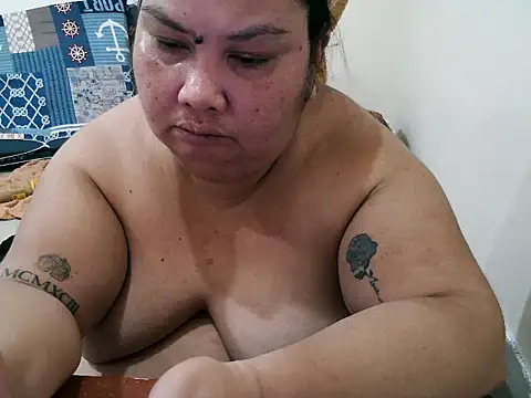 xxbigboootyxx online show from July 8, 2026, 12:39 pm
