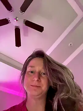 Vivian MayXxX online show from October 2, 2025, 10:57 pm