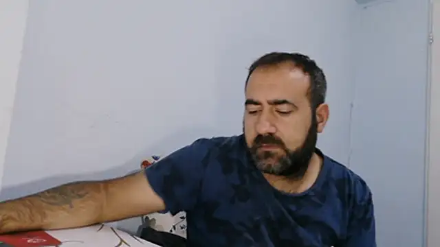 ZYXEL353 online show from November 26, 2025, 1:05 am