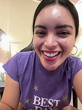 HotstuffCherrySummer online show from February 12, 2026, 8:58 am