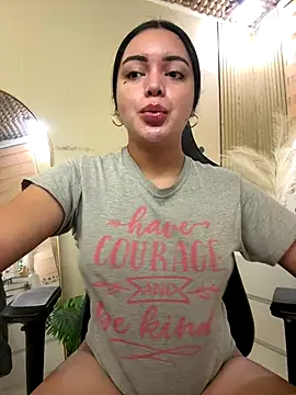 HotstuffCherrySummer online show from November 2, 2025, 7:13 am