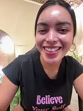 HotstuffCherrySummer online show from February 26, 2026, 9:31 am