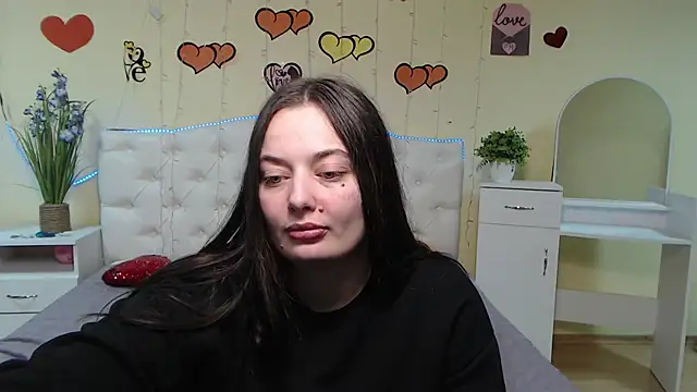 Snapshot of MilanaPrice chatting on February 10, 2025, 9:36 pm MilanaPrice online show from February 10, 2025, 9:36 pm