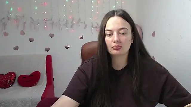 Snapshot of MilanaPrice chatting on September 25, 2025, 5:19 pm MilanaPrice online show from September 25, 2025, 5:19 pm