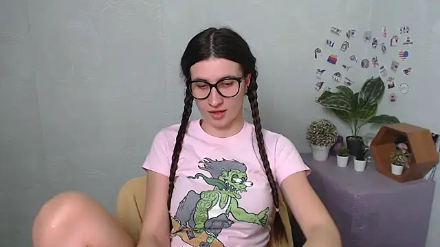 MaryEm976 online show from January 10, 2026, 4:19 am