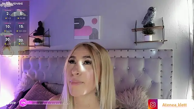 Snapshot of Atenea_Klett_ chatting on May 28, 2026, 1:39 pm Atenea Klett online show from May 28, 2026, 1:39 pm