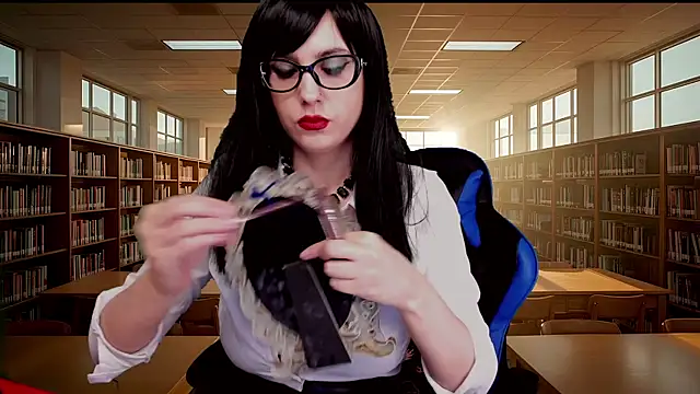 RoseBlooom online show from September 29, 2025, 3:24 am