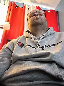 lefty15242 online show from June 8, 2026, 6:08 pm