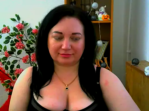 Snapshot of AmanaGi chatting on March 8, 2026, 10:18 am AmanaGi online show from March 8, 2026, 10:18 am