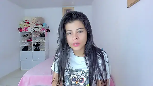 sweetnia online show from November 30, 2025, 3:02 pm