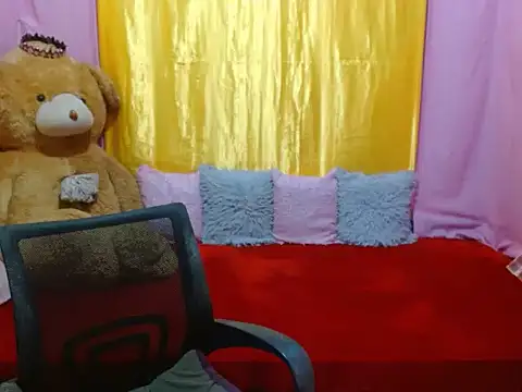 xxSexyBitch69xx online show from February 10, 2026, 10:36 am