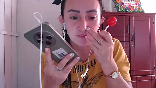 DeepAnal07 online show from October 12, 2025, 8:21 pm