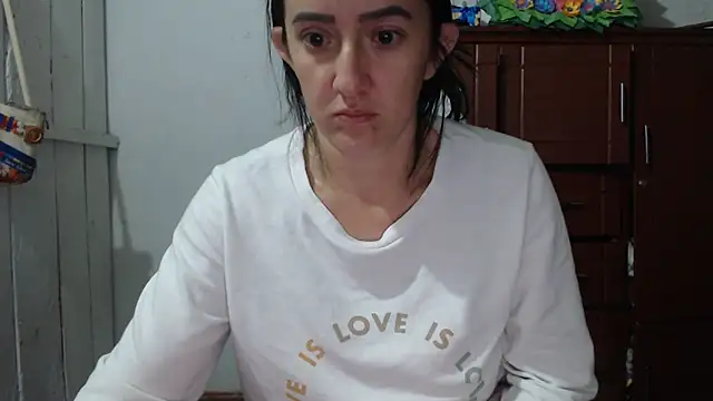 DeepAnal07 online show from September 23, 2025, 10:44 am