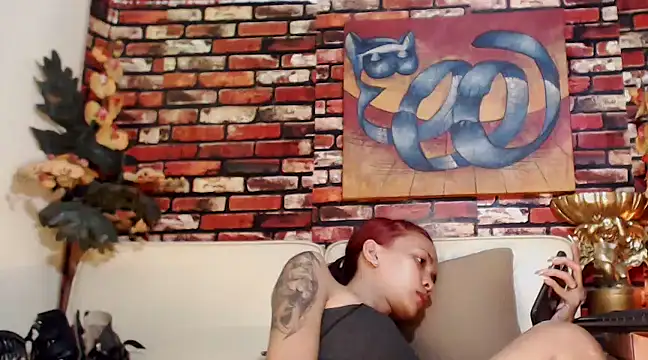Snapshot of juicyCOCKeva chatting on February 14, 2025, 5:51 am juicyCOCKeva online show from February 14, 2025, 5:51 am
