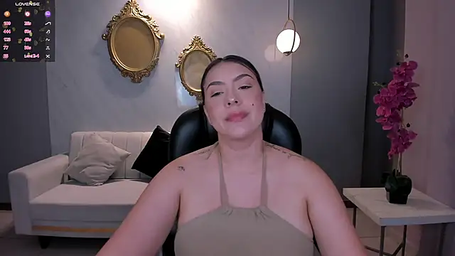 MartinnaBonnet online show from February 23, 2025, 2:46 pm