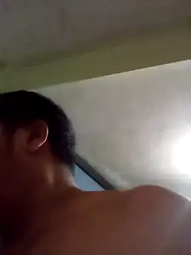 Snapshot of Vulckano43 chatting on January 22, 2025, 4:23 pm Vulckano43 online show from January 22, 2025, 4:23 pm