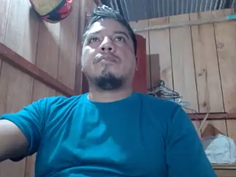 Snapshot of Vulckano43 chatting on March 4, 2025, 3:37 pm Vulckano43 online show from March 4, 2025, 3:37 pm