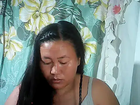 Snapshot of Sexyhorney4u chatting on November 6, 2025, 7:40 pm Sexyhorney4u online show from November 6, 2025, 7:40 pm