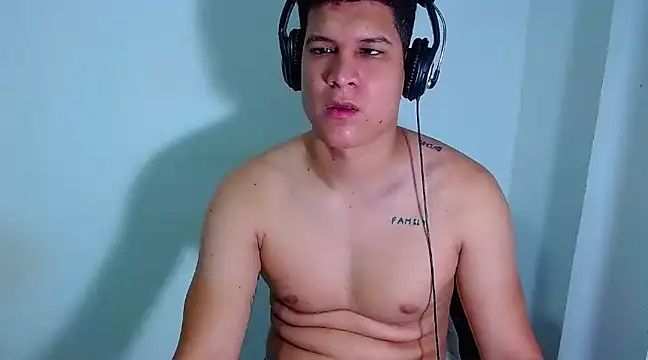 PhoenixGnz online show from March 11, 2025, 10:18 am