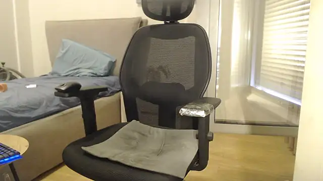 Snapshot of damarossa87 chatting on February 13, 2026, 11:10 am damarossa87 online show from February 13, 2026, 11:10 am