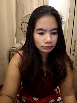 Snapshot of Kissy07 chatting on March 1, 2026, 11:05 pm Kissy07 online show from March 1, 2026, 11:05 pm