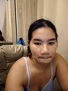 Snapshot of Kissy07 chatting on January 5, 2026, 10:13 pm Kissy07 online show from January 5, 2026, 10:13 pm