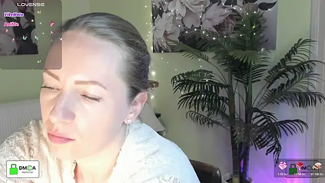 Queenymel online show from May 26, 2026, 5:55 pm