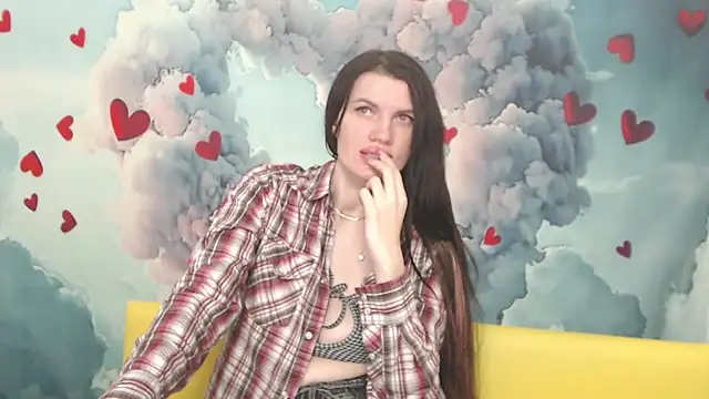 Snapshot of MilaLoona chatting on February 15, 2025, 1:27 pm MilaLoona online show from February 15, 2025, 1:27 pm